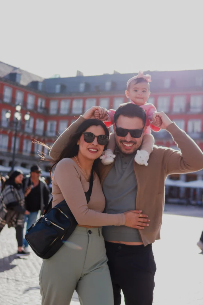 Arturo Cordero Fotografía-Fotógrafo en Madrid-Sesiones de fotos-familia-compromiso-bodas-retratos-postboda-PLAZA-MAYOR (2)