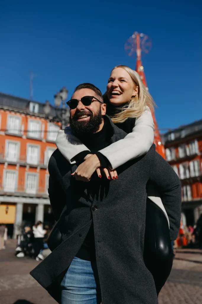 Arturo Cordero Fotografía-Fotógrafo en Madrid-Sesiones de fotos-familia-compromiso-bodas-retratos-postboda-PLAZA-MAYOR