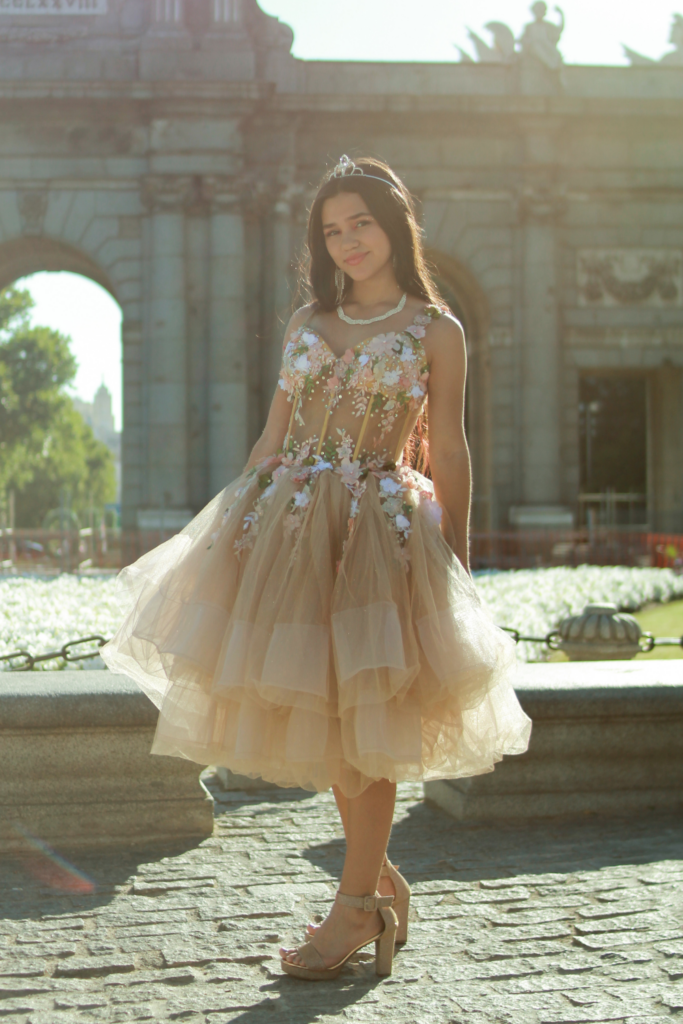 Arturo Cordero Fotografía-Fotógrafo en Madrid-Sesiones de fotos-familia-compromiso-bodas-retratos-postboda--lugares-Puerta-Alcalá-retiro (4)