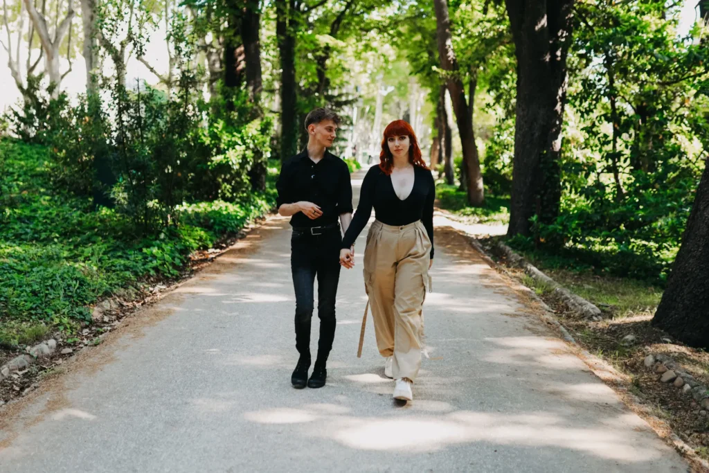 Arturo Cordero Fotografía-Fotógrafo en Madrid-Sesiones de fotos-familia-compromiso-bodas-retratos-postboda-parque retiro-lugares-Campo-Del-Moro-Jardin
