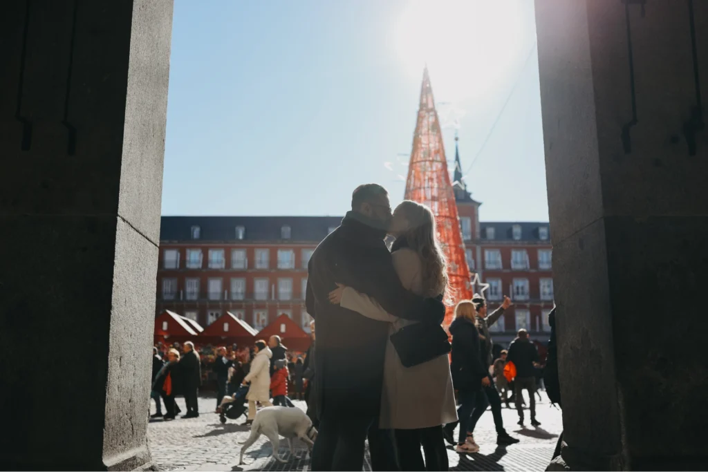 sesion-fotografia-pareja - www.arturocordero.es Fotógrafo en Madrid Plaza Mayor Navidad sesiones