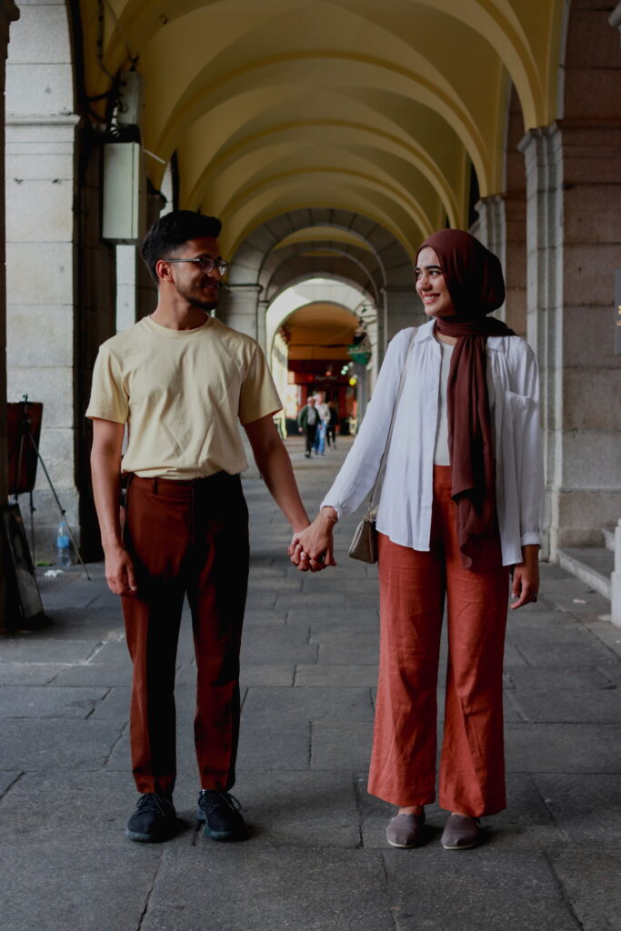 sesion-fotografia-pareja - www.arturocordero.es Fotógrafo en Madrid Plaza Mayor - novios - parejas - prometidos - fotos (3)